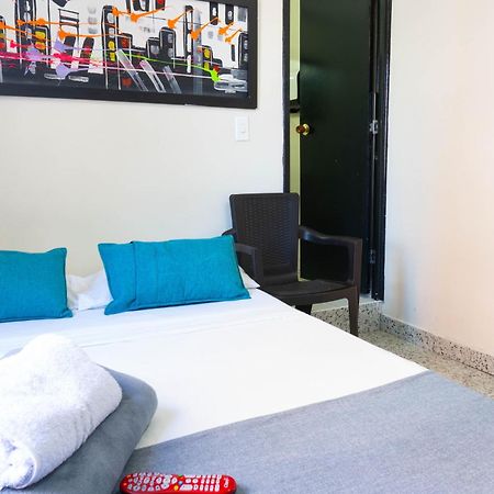 Hotel Jc 43 ميديلين المظهر الخارجي الصورة