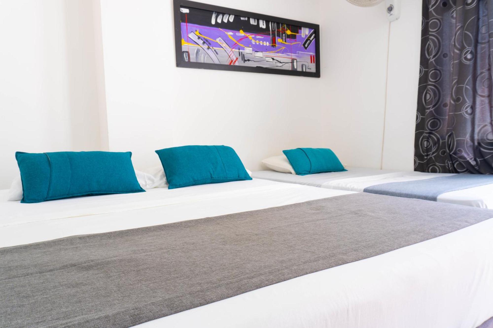Hotel Jc 43 ميديلين المظهر الخارجي الصورة