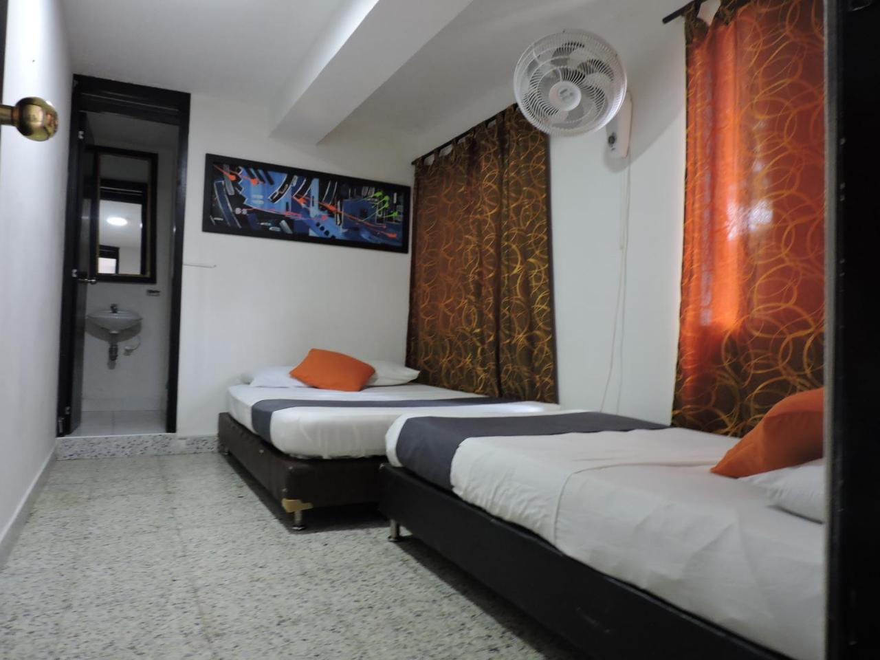 Hotel Jc 43 ميديلين المظهر الخارجي الصورة