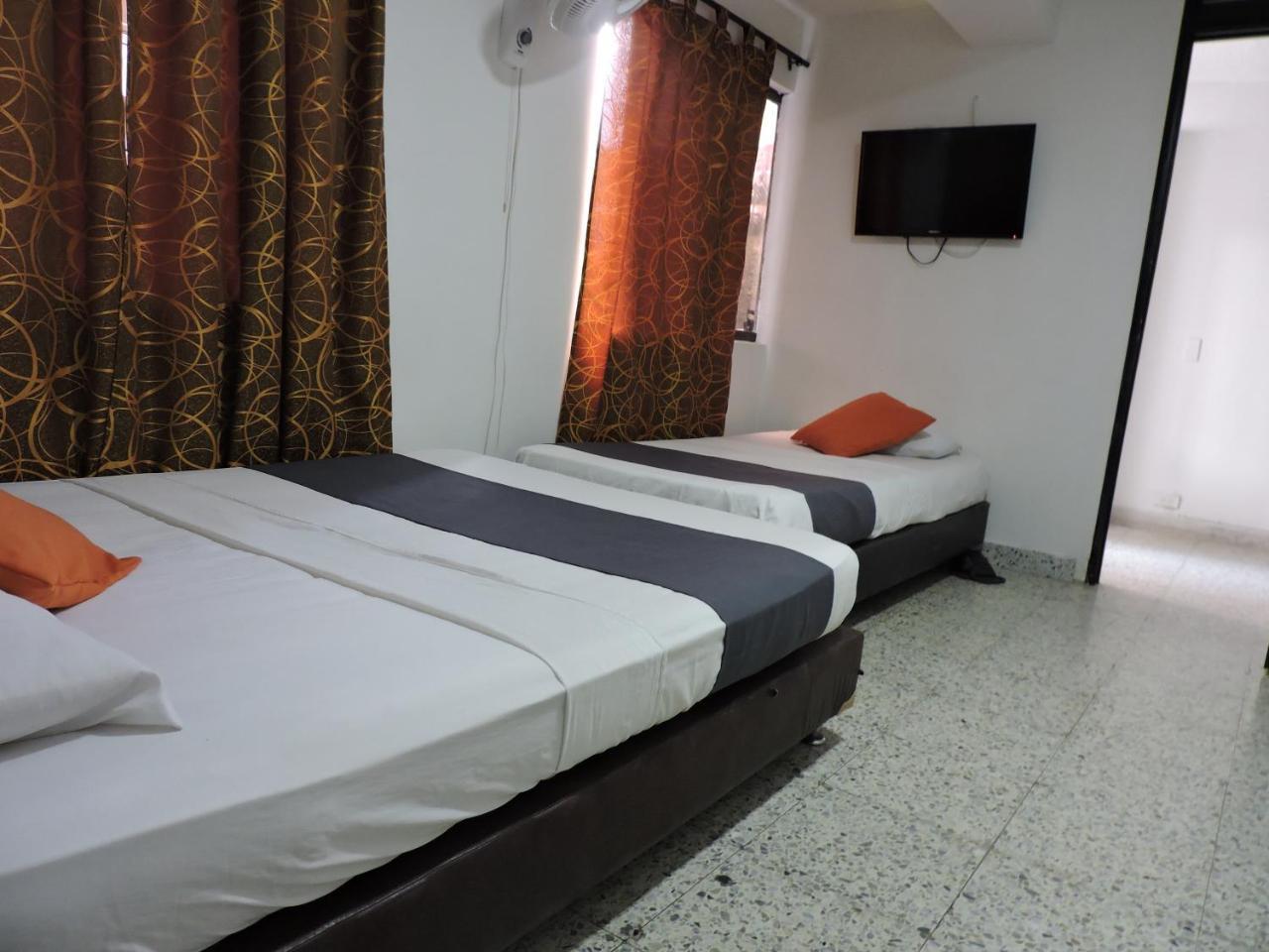 Hotel Jc 43 ميديلين المظهر الخارجي الصورة