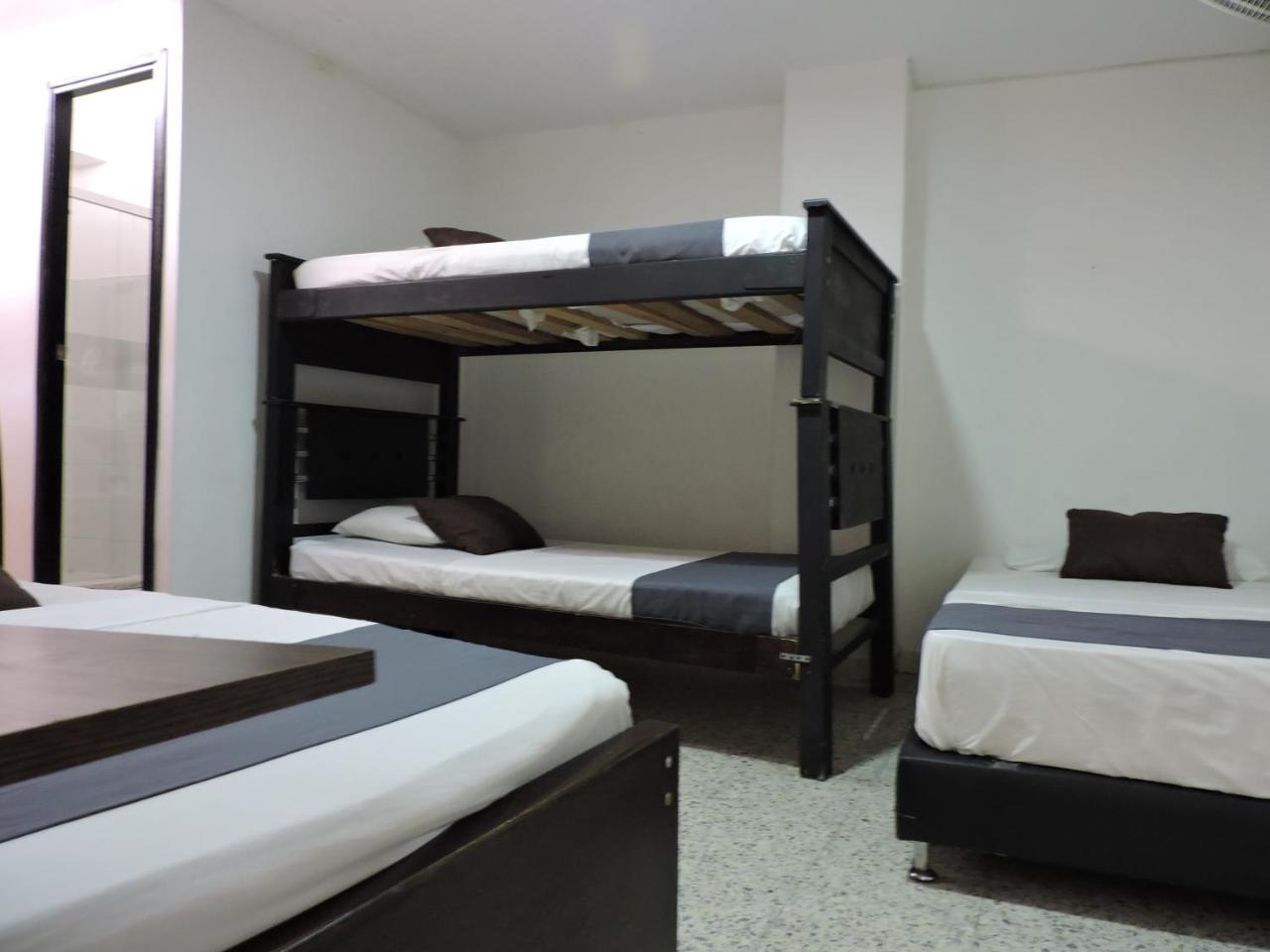 Hotel Jc 43 ميديلين المظهر الخارجي الصورة