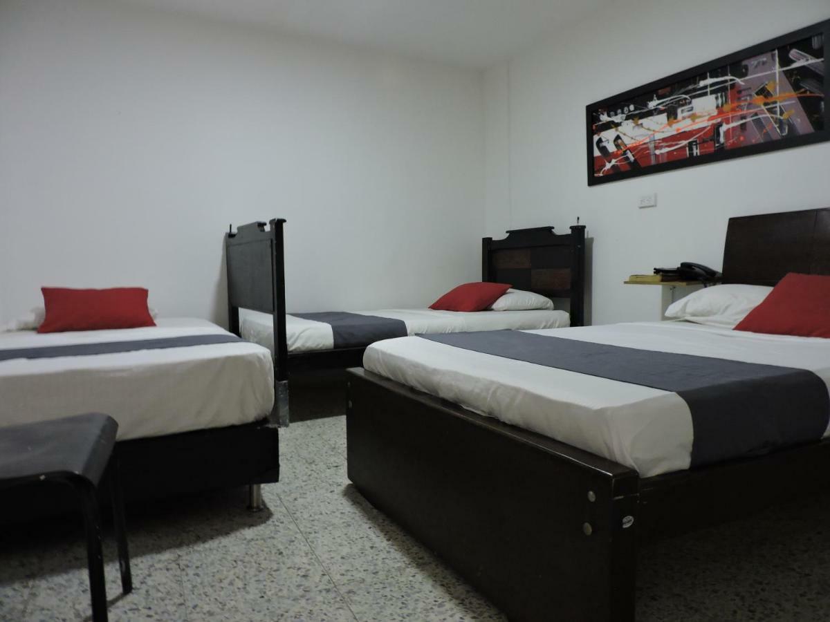 Hotel Jc 43 ميديلين المظهر الخارجي الصورة